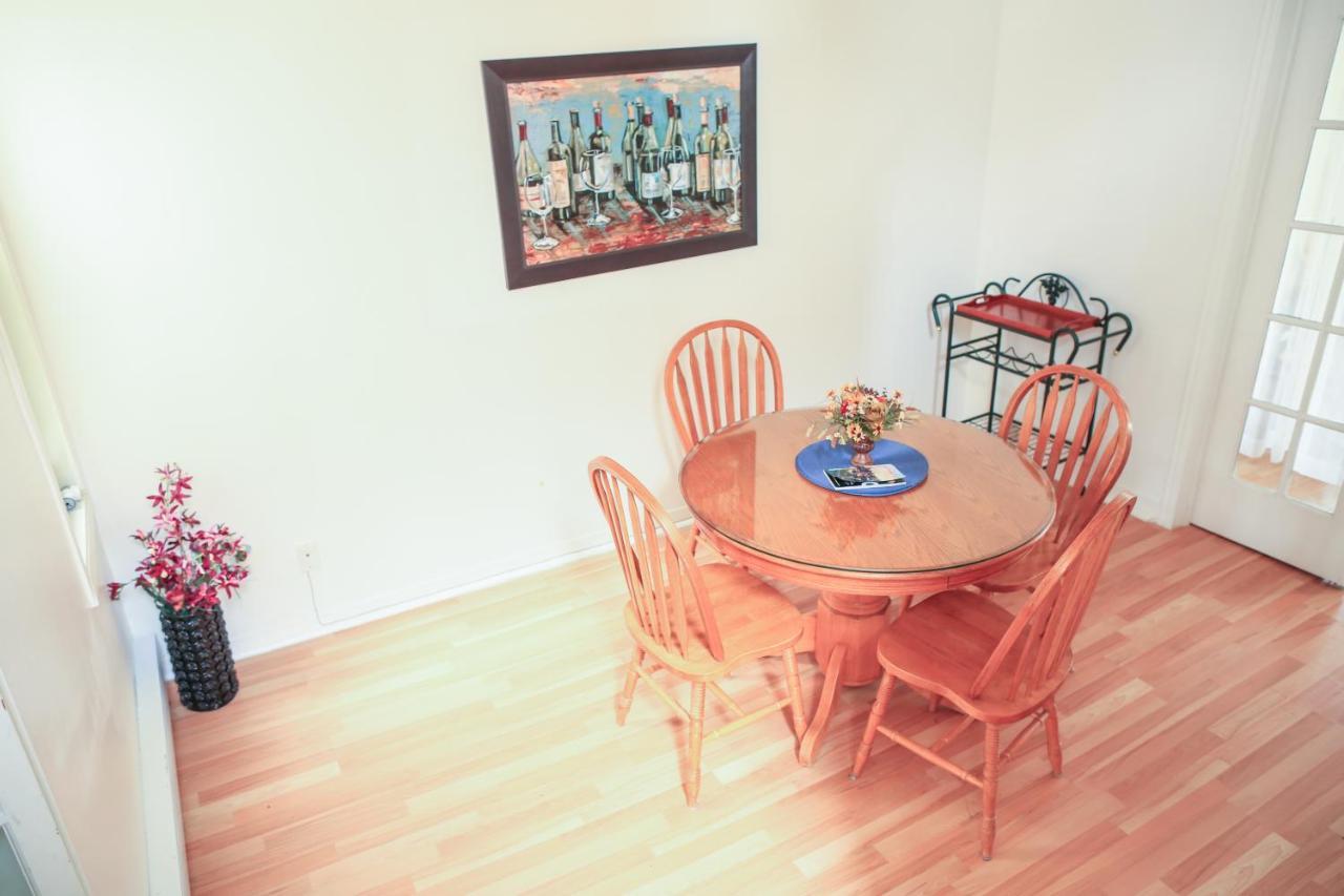 Le 227 Laurier B&B Гатино Екстериор снимка